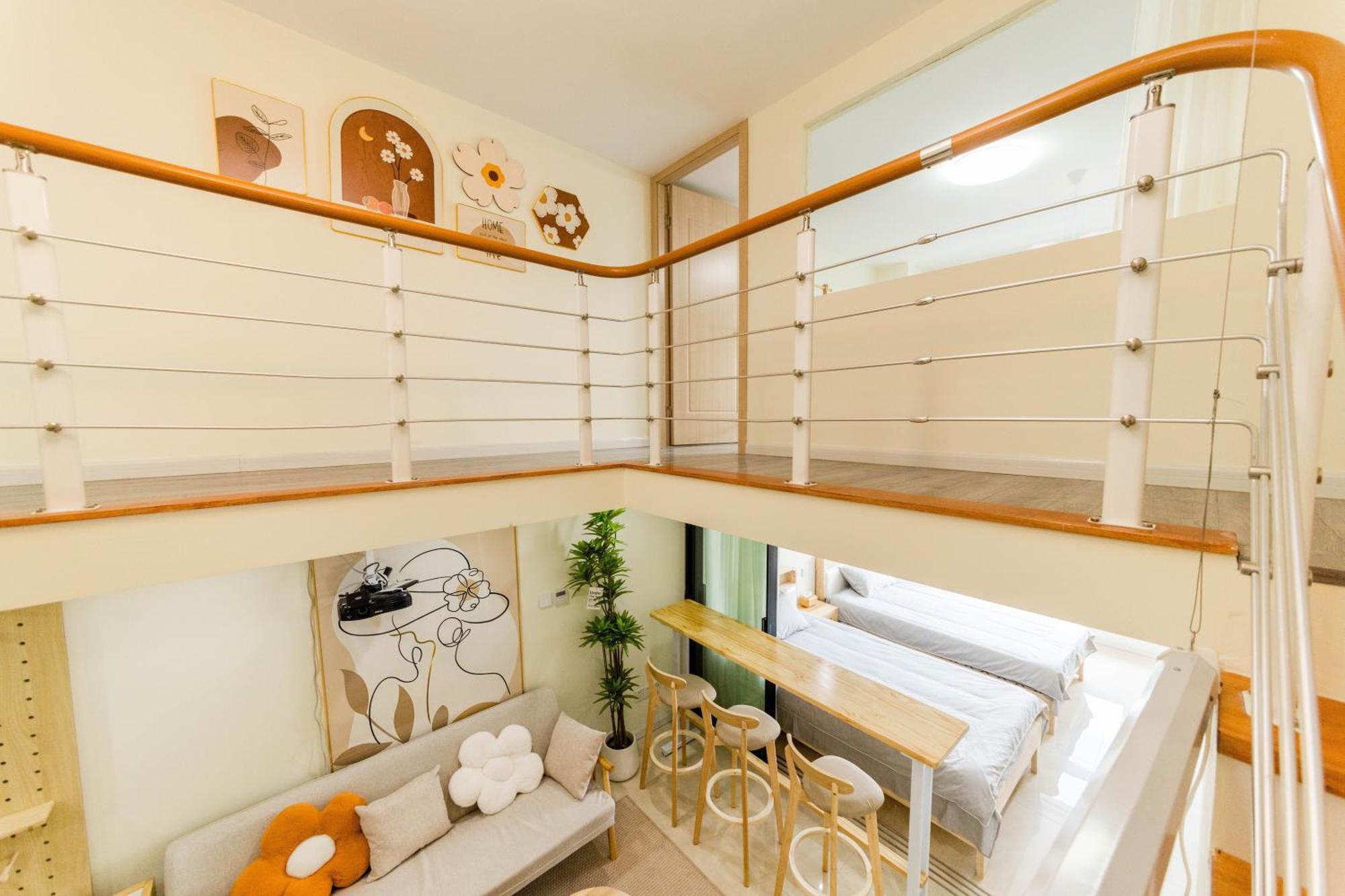 Apartment Hills&chuanyu Inn-line2,17 Near Necc, Qingpu District *