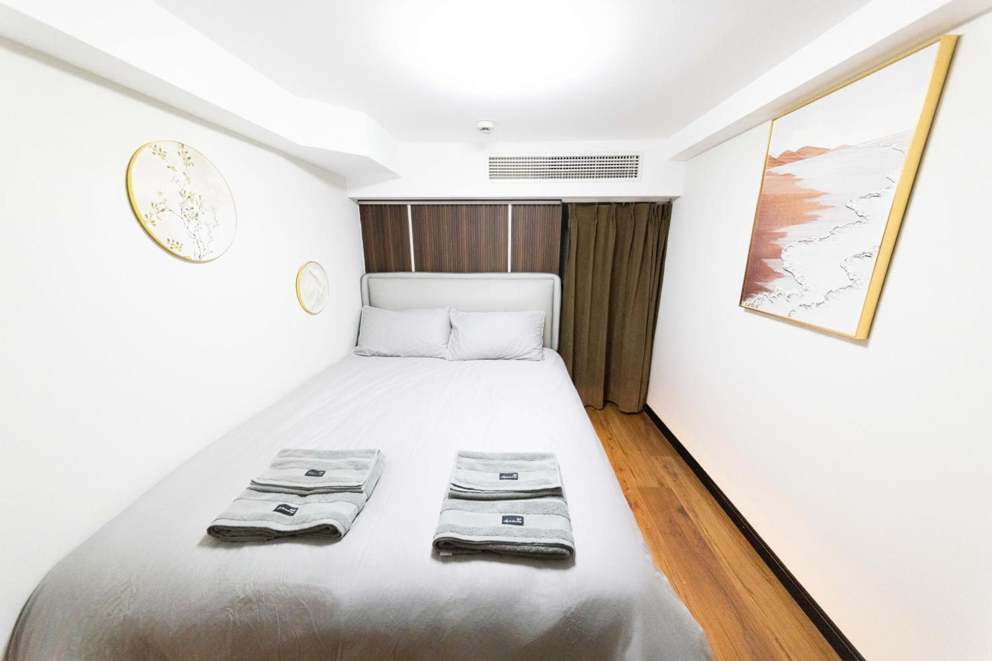 Hills&chuanyu Inn-line2,17 Near Necc, Qingpu District Apartment