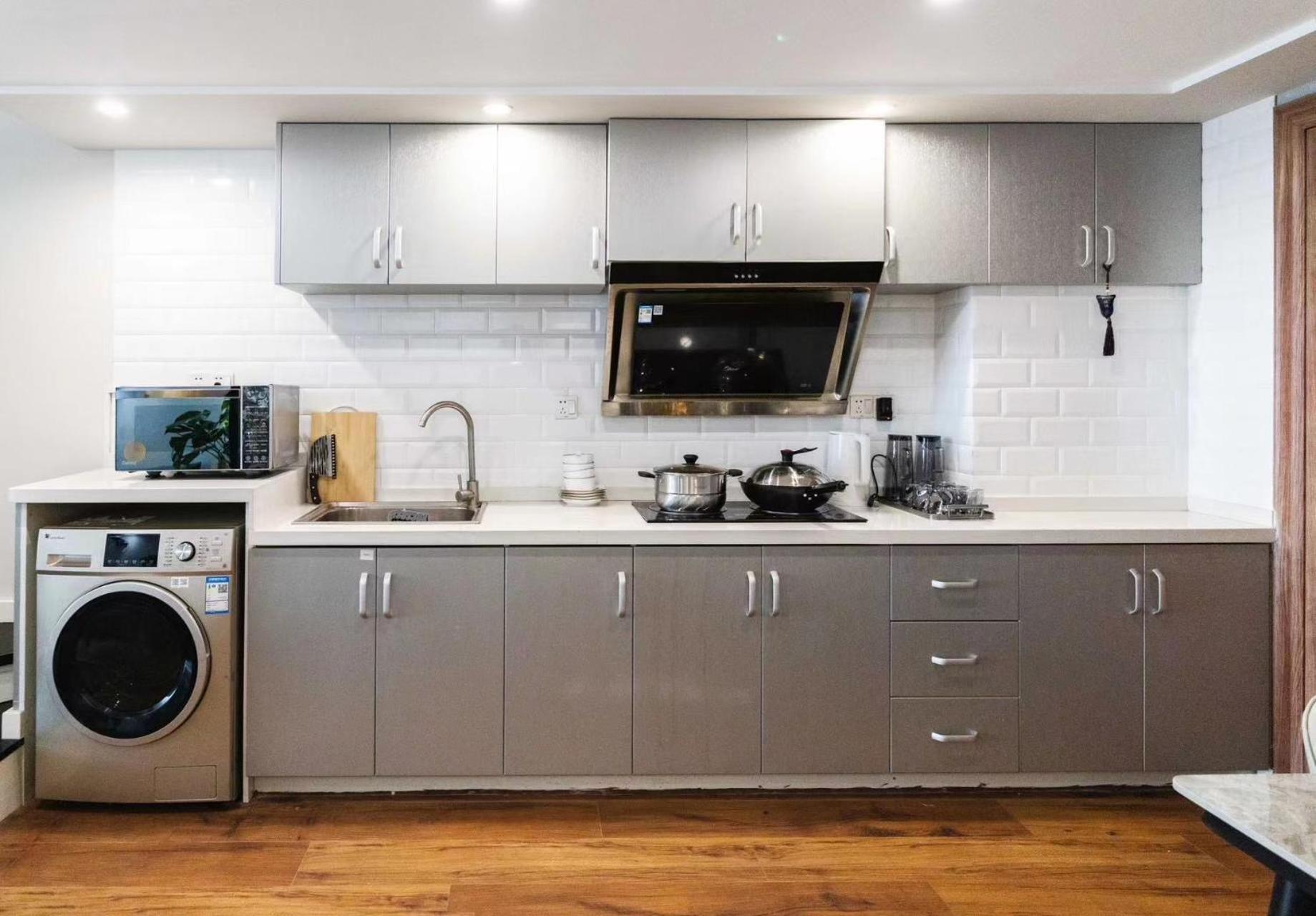 Apartment Hills&chuanyu Inn-line2,17 Near Necc, Qingpu District